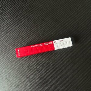 NEW - Maybelline Super Stay Matte Ink Liquid Lipstick shade Pioneer